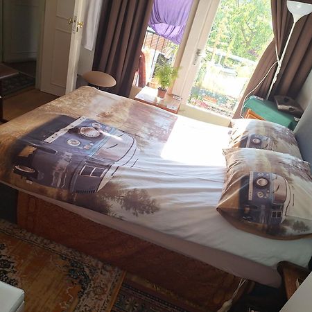 אמסטרדם Homey Budget Bedroom מראה חיצוני תמונה