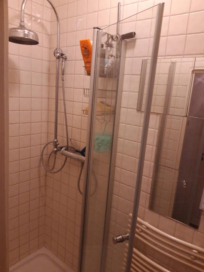 אמסטרדם Homey Budget Bedroom מראה חיצוני תמונה