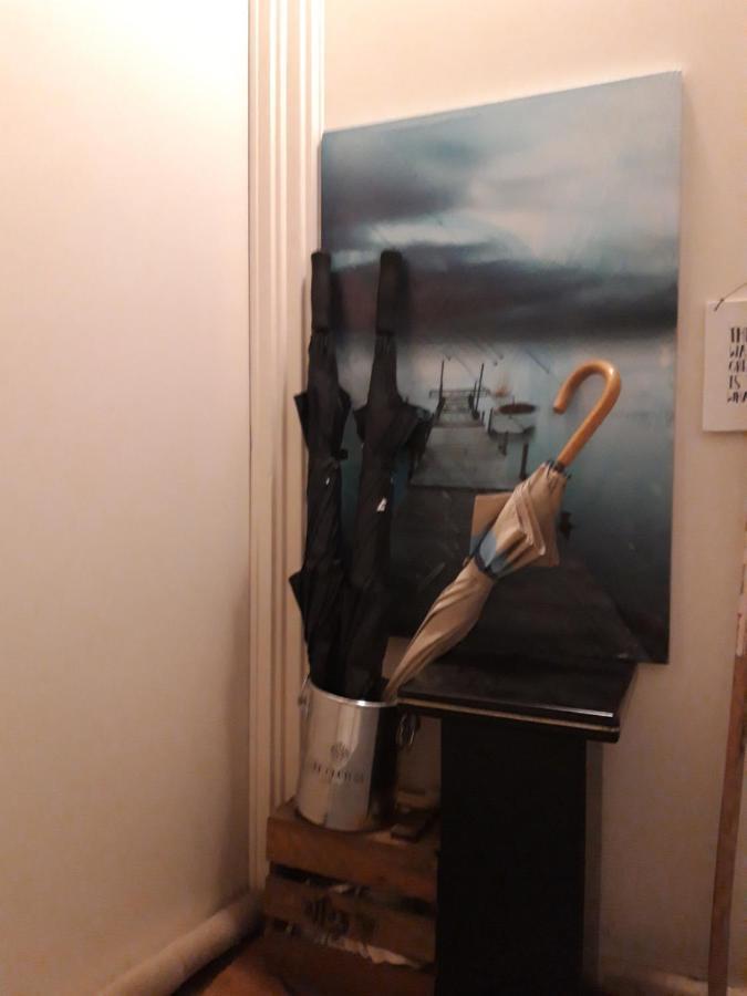 אמסטרדם Homey Budget Bedroom מראה חיצוני תמונה